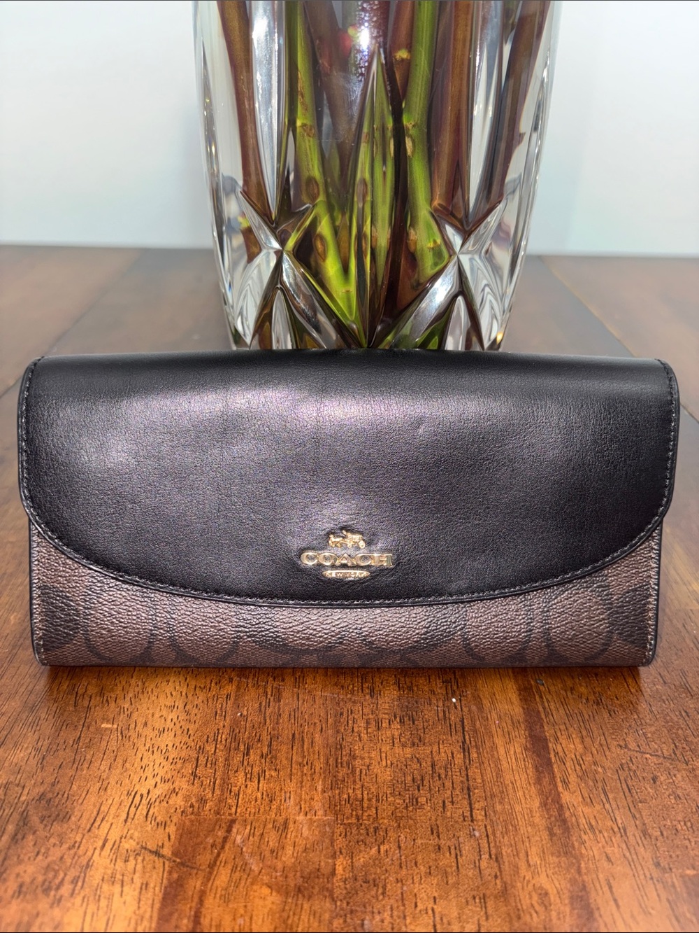 Coach Wallet F54022 Signature Slim
Envelope Long Wallet Black and Brown in EUC
